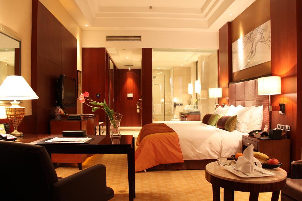 Celebrity City Hotel Ченду Номер фото